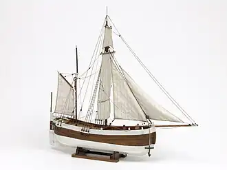 Scheepsmodel 17de-eeuwse vishoeker - Gaston Desnerck - NAVIGO Nationaal Visserijmuseum