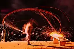 Scheibenschlagen, het werpen van brandende discussen