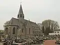 Parochiekerk Sint-Christoffel met kerkhof