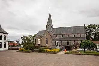 Kerk en kerkhof
