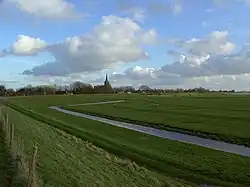 Schellinkhout vanaf de dijk