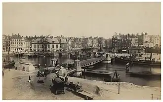 De Koningsbrug in 1875.