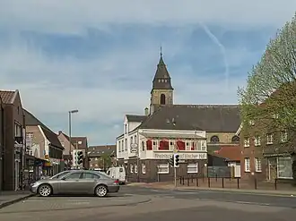 Schermbeck, straatzicht met kerk