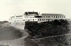 Fraterhuis annex Jongensweeshuis Scherpenheuvel te Willemstad