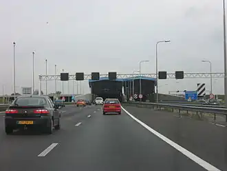 Schipholtunnel ingang zijde Hoofddorp