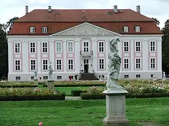 Schloß Friedrichsfelde