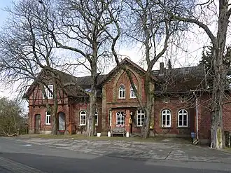 Voormalig stationsgebouw