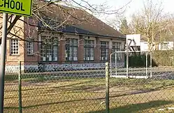 De school in Oudenbos
