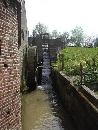 Kasteelmolen, Schorisse op de Molenbeek