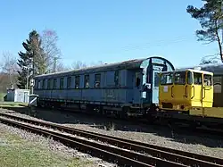 Station Schwarzerden met museumrijtuig