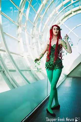 Cosplayer als Poison Ivy tijdens San Diego ComicCon 2016.