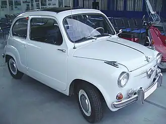 SEAT 600N (Normal)