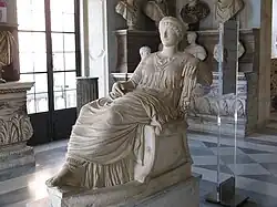 Standbeeld van Helena