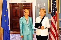 Ferrero-Waldner met de Amerikaanse minister van Buitenlandse Zaken, Hillary Clinton