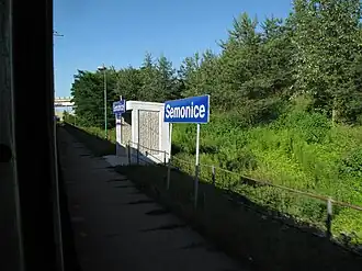 Het perron van Semonice