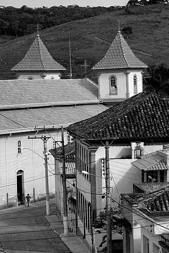 Katholieke kerk Nossa Senhora da Conceição in het centrum van Senador Firmino