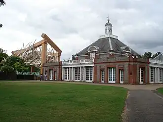 Serpentine Gallery met paviljoen, 2008