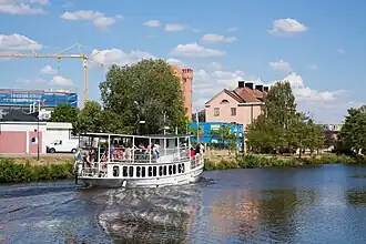Een schip op de Svartån in Örebro