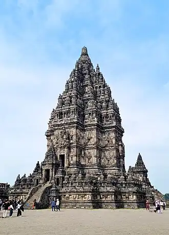 De Lara Jongrang, de tempel voor Shiva bij Prambanan, Midden-Java, 9de eeuw