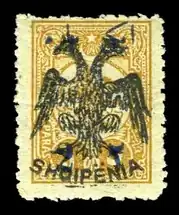 De eerste Albanese postzegel uit 1913. Het gaat om een origineel Turkse zegel met een Albanese overdruk.