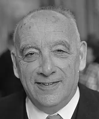 S.J. (Sidney) van den Bergh