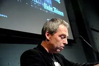 Siebe Thissen tijdens boekpresentatie "Interactive Landscapes" van Daan Roosegaarde, 2010