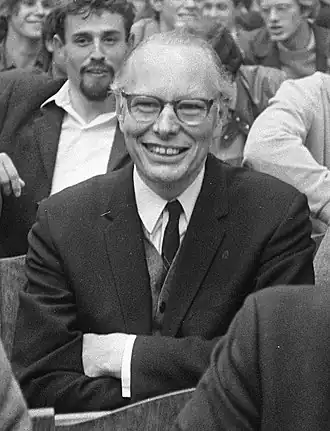 Van Wijnbergen (1969)