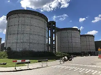 Silo's van de vroegere rioolwaterzuivering in 2020.