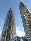 De Silver Towers