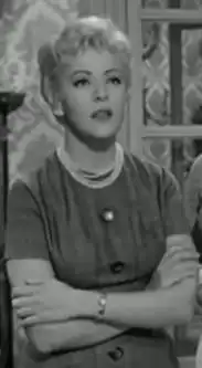 Pinal in Uomini e Nobiluomini (1959)