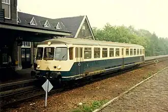 Station Simpelveld met Akkumulatortriebwagen serie 515 in 1987