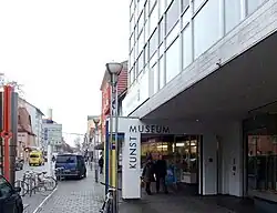 Lichtfugenstele (1979), Singen - uiterst links