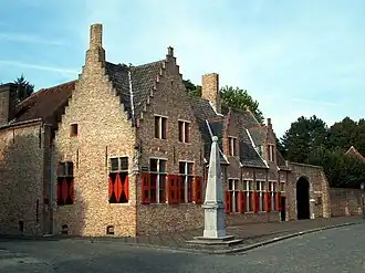 Voormalig schepenhuis met Pelderijn