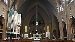 Kerkschip en priesterkoor