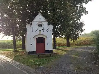 Sint-Annakapel met drie kapellindes