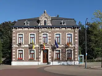 Teutenwoning Linders en later gemeentehuis