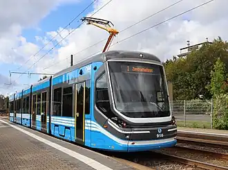 Lagevloertram Škoda 35T