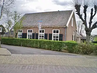 Dwarshuisboerderij