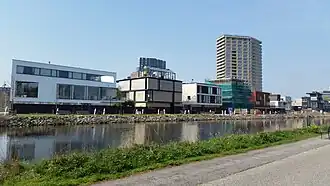 Solitudopad met tweede huis van links Villa Weespertrekvaart (april 2019)