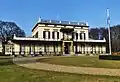 Witgepleisterde villa