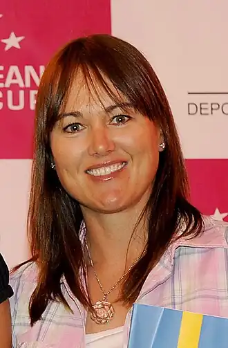 Gustafson in april 2011