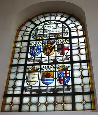 Gedenkraam bij zijn graf in Spaarndam