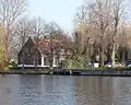Boerderij. Zeer fraai gelegen aan het Spaarne