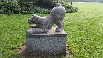 Spelende hond (oktober 2018)