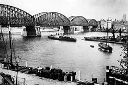 De Willemsspoorbrug, spoorbrug over de Nieuwe Maas in 1925