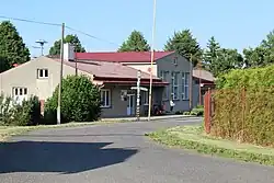 Hoofdstraat door het dorp (2014)