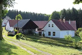 Huizen in het dorp (2014)