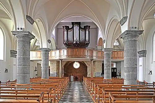 Interieur met zicht op de orgelzolder