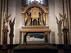 Neoromaans zijaltaar in kapel van het Heilig Aanschijn (Maastricht)