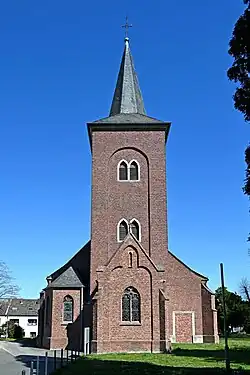 St. Michaelskerk, Lendersdorf (ca. 1500; in de 19e eeuw ingrijpend verbouwd na het instorten van de toren)